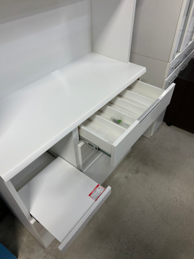 配送致します！ニトリ キッチンボード ダリア 100KB-WH
