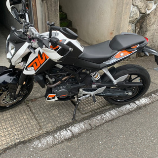 KTM duke125 インジェクション　ABSモデル　走行距離7500の画像