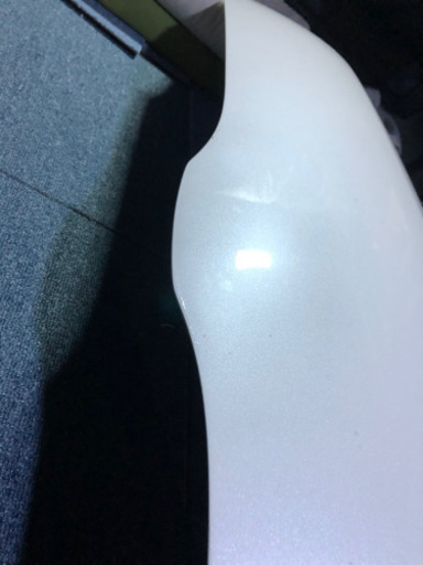 ハイエース　200系標準　純正ボンネット加工品　パールホワイト070