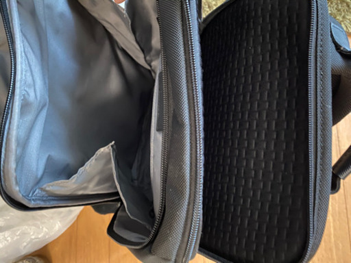 Tumi スリムバックパック