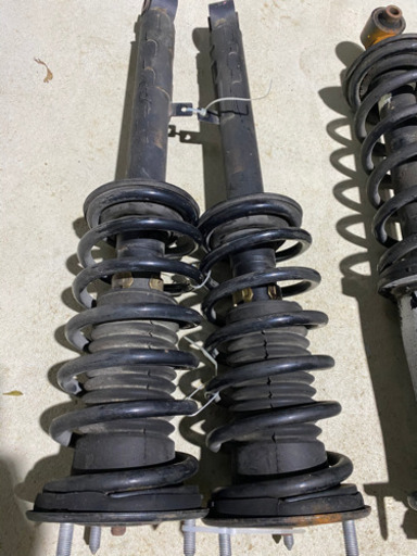180系クラウン　ロイヤル　純正サスペンション