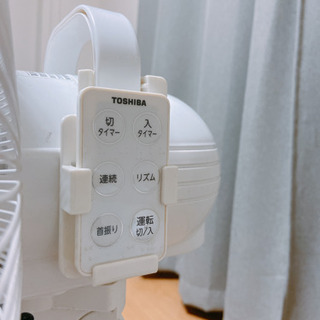 TOSHIBA製　リモコン付き扇風機の画像