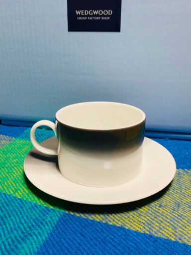 新品　人気　WEGEWOODのコーヒーカップセット