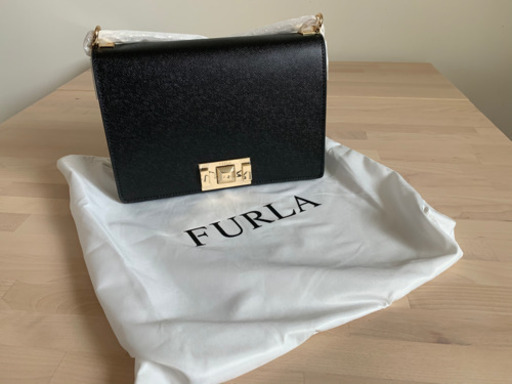 FURLA バック　鞄