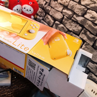 フィルム貼り付け済 Switchライト どうぶつの森セット