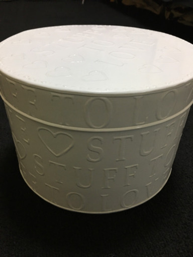 フランフラン　缶　小物入れ