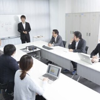 【スキルを活かしたい方に◎】オフィスでの受付やデータ入力等のお仕...