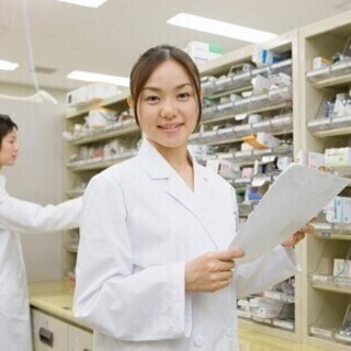 《週2日～》昇給◎交通費支給◎社会保険完備◎育児休暇実績あり!薬...