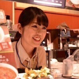 早朝は時給1300円〜!エキナカでのカフェ♪接客が好きな方歓迎!...