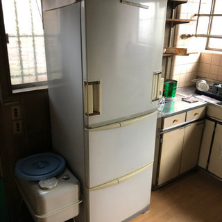 シャープ冷蔵庫
