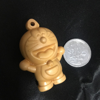 天然 木彫りのドラえもん