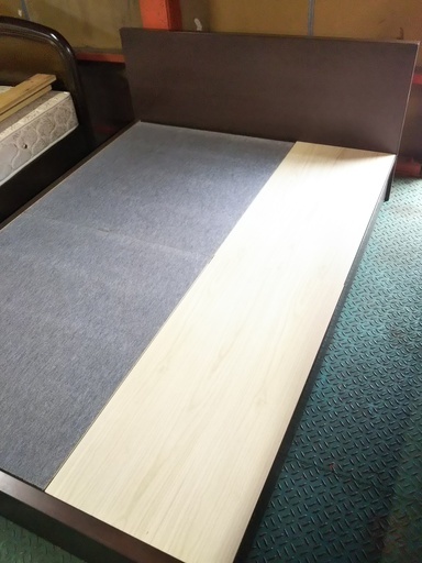 ［ダブルベッド引き出し付きフレームのみ］⁑リサイクルショップヘルプ