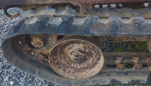 鹿児島発　　ディーゼルエンジンハーベスタ改造運搬車