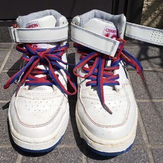 チャンピオンのスニーカー サイズ25.0㎝