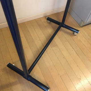 ハンガーラックの画像