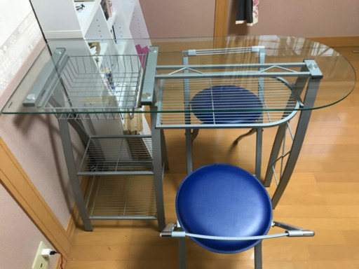 カウンターテーブル☆椅子二脚付き