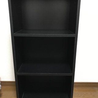 黒い本棚
