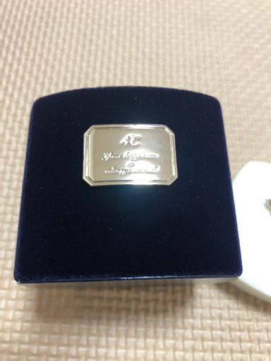 新品未使用✨4Cピアス新品