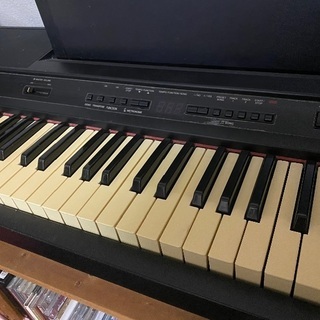 電子ピアノの画像