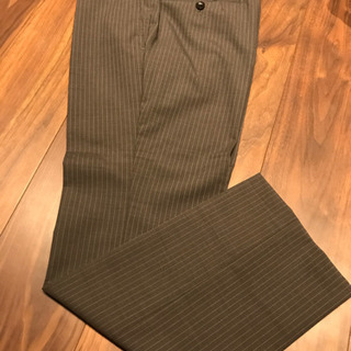 トランスコンチネンツ　スーツ