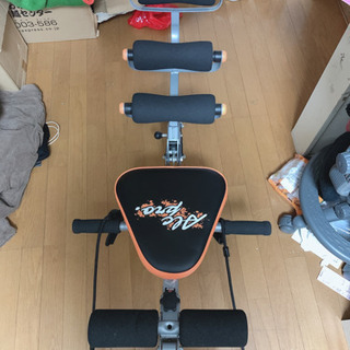チューブ付き腹筋マシーン！！の画像