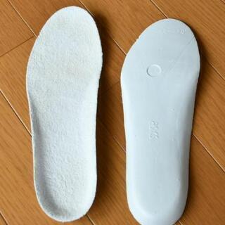 【終了】バレーシューズ(体育館シューズ)  26.0cm の画像