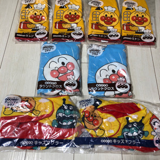 残り5点新品アンパンマン　ミトン　マフラー　ラウンドクロス　セット