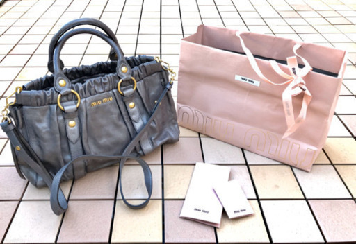MiuMiuショルダーバッグ