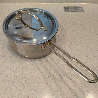 片手鍋 内寸直径18cm 深さ8.5cm