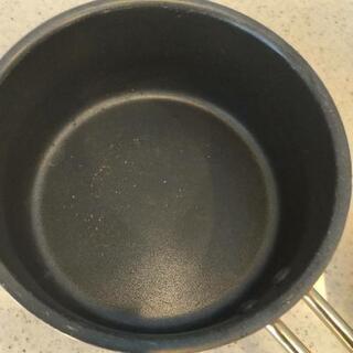片手鍋 内寸直径18cm 深さ8.5cmの画像