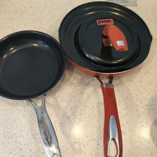 （お取引中です）フライパン2種、蓋付きの画像