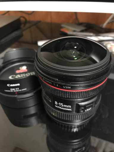 キャノン　カメラレンズ　EF 8-15mm f4L fisheye zoom