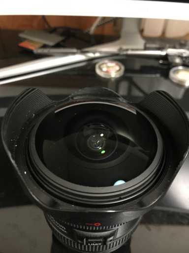キャノン　カメラレンズ　EF 8-15mm f4L fisheye zoom