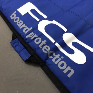 FCS サーフボードケースの画像
