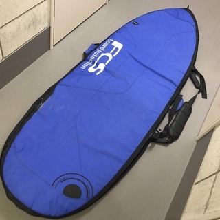 FCS サーフボードケースの画像