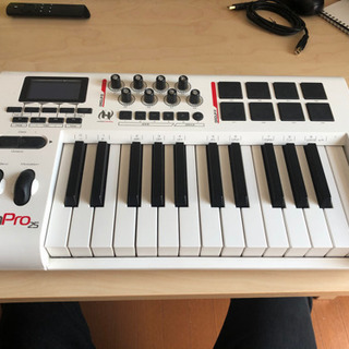 MIDIキーボード　AXIOM PRO 25 M-Audio