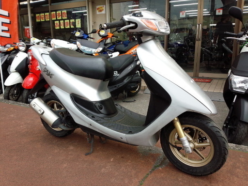 NO.3216　ライブディオＺＸ （ＤＩＯ） ２スト　シャッターキー付き後期モデル　ハネ付き　ディスクブレーキ　キャストホイール　シルバー　☆彡