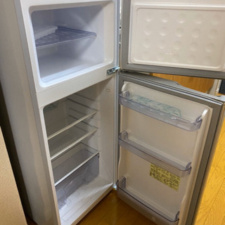 美品　シャープ　2015年製　SHARP 冷蔵庫　一人暮らしには最適の画像