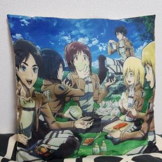 進撃の巨人　クッション