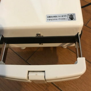 ハニーウェア ホットサンドトースター FE-501 ①の画像