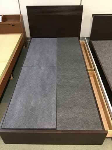 シングルベッドフレーム