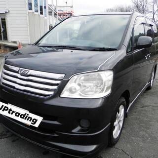 ☆☆車検あり☆☆　トヨタ　ノア　1998cc　8人乗り　自家用車...