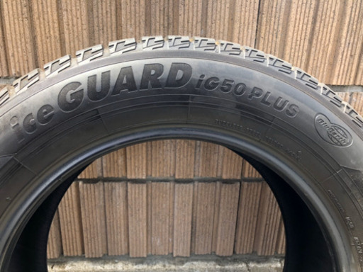 YOKOHAMAスタッドレスタイヤ(iG50+) 2016年製