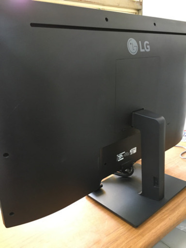 液晶モニター　ＬＧ 2017年製　42.5型　43UD79 4K リモコンあり  美品❣️