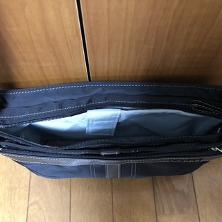 ACE PUJOLS ショルダーバッグの画像