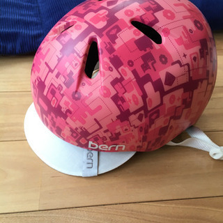 bern  バーンのヘルメット　xs-s
