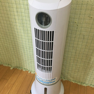 タワー型スリム冷風扇の画像