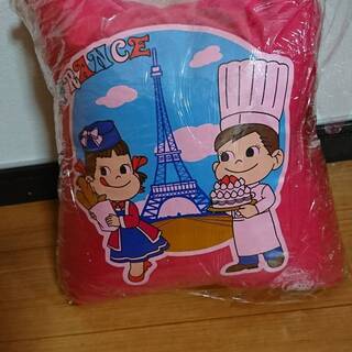 ぺこちゃん　子供用クッション　未使用