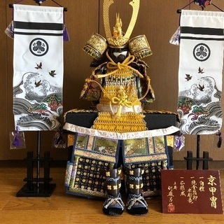 のぼり旗(甲冑兜の両脇に飾ってある布製の,のぼりだけです)の画像