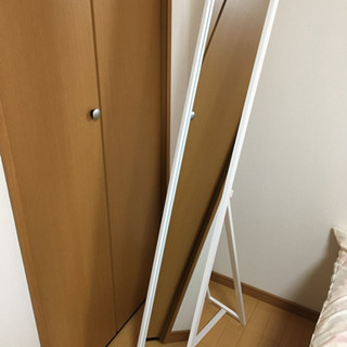 ニトリ　スタンドミラー